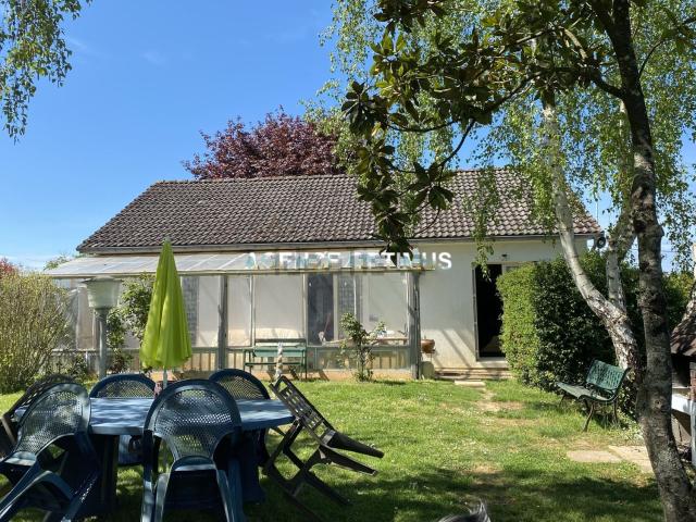 Maison, Champigny