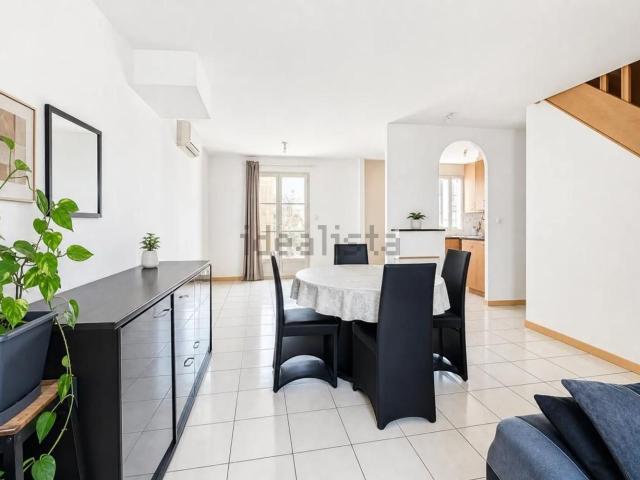 Maison, Champigny