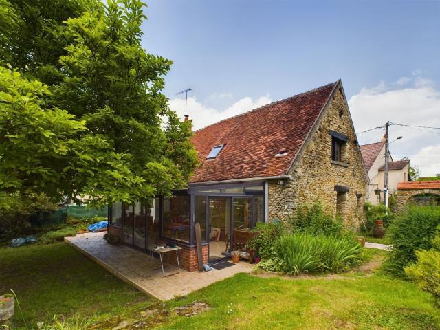 Maison, Champlemy