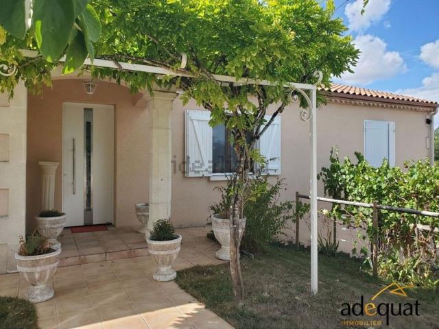 Maison, Champniers