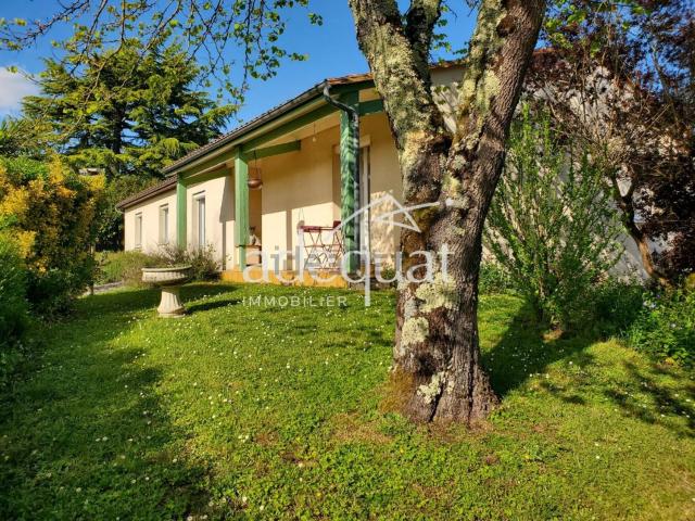 Maison, Champniers
