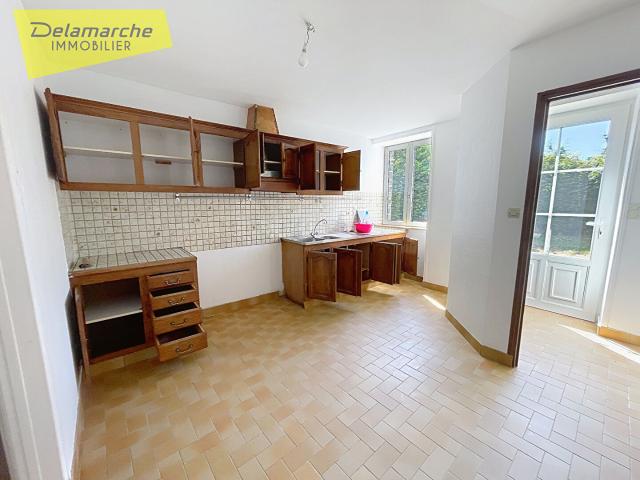 Maison Champrepus 4 pièce s 98 m2