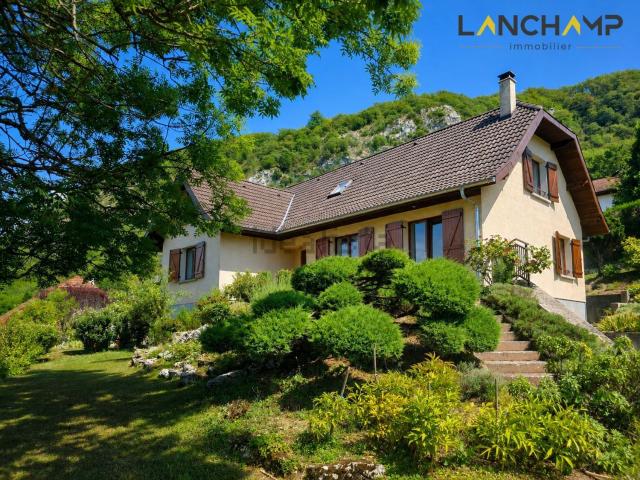 Maison, Lavours