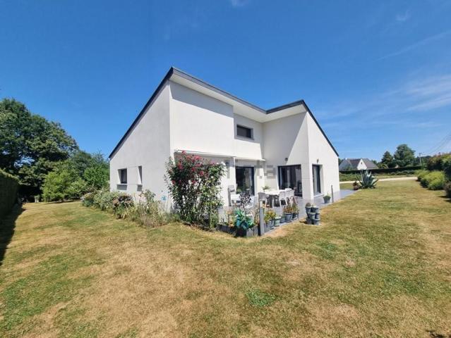 Maison, Chasné sur Illet