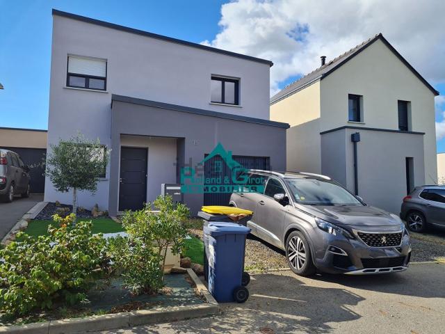 Maison, Chasné sur Illet