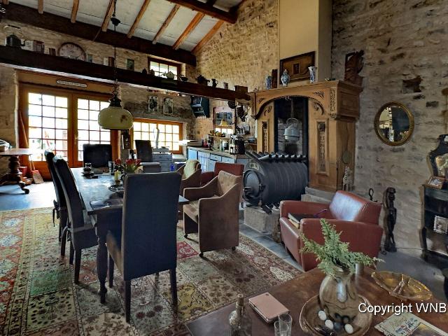Maison charmante de 8 pièces avec jardin paysager dans l'idyllique village dans le Vosges du sud