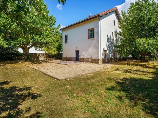 Maison, Charnay lès Mâcon