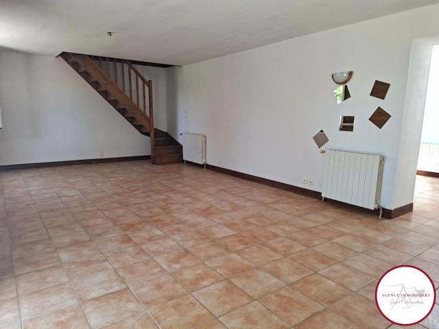 Maison Charenton Du Cher 180 m2