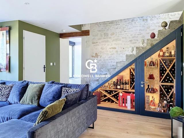 Maison Charentaise rénovée avec jardin et 3 suites à Migron 133m² Migron