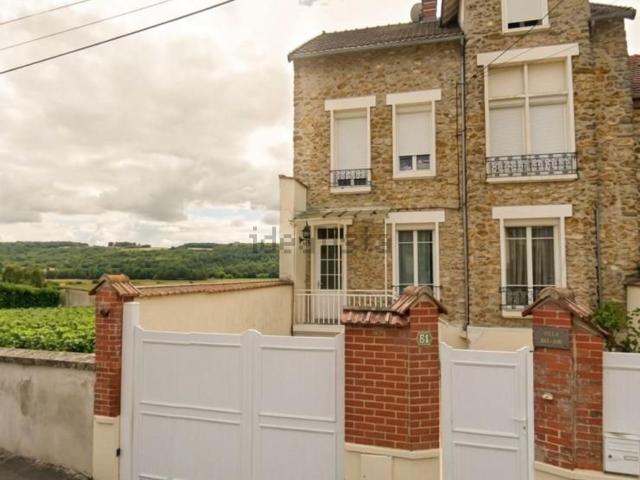 Maison, Charly sur Marne