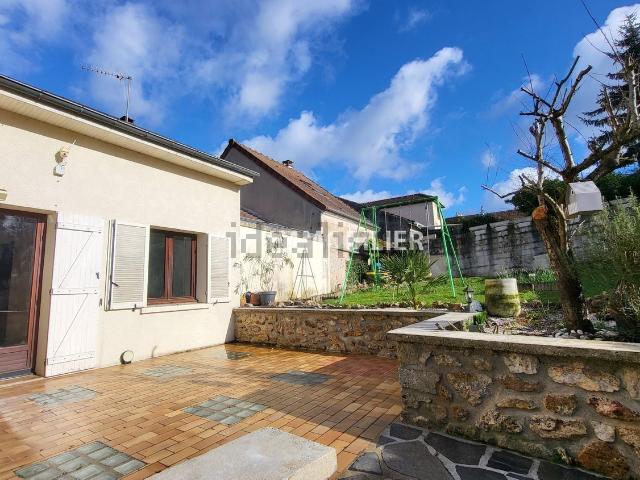 Maison, Charly sur Marne