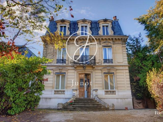 Maison, Chatou