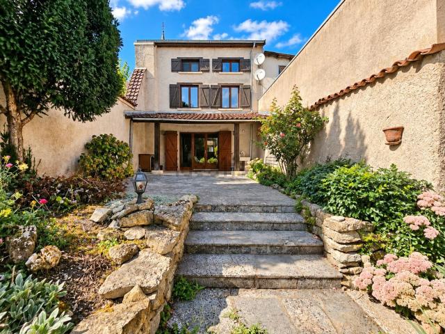 Maison, Château Salins