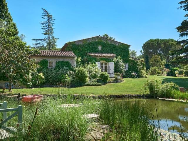 Maison, Châteauneuf Grasse