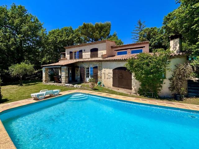 Maison, Châteauneuf Grasse