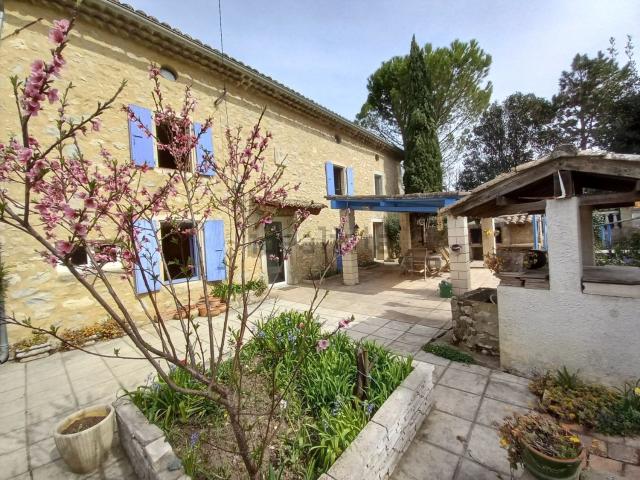 Maison, Châteauneuf du Rhône