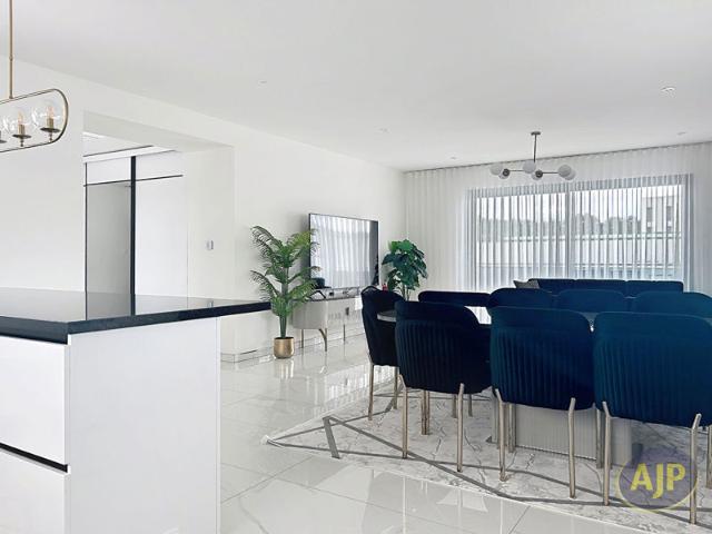 Maison Châteaubriant 8 pièce s 165 m2