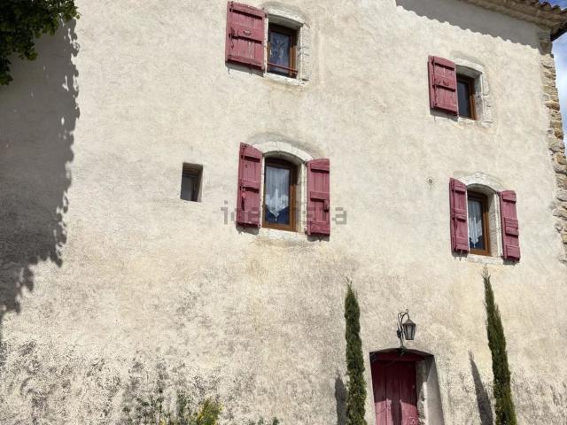 Maison, Châteauvieux