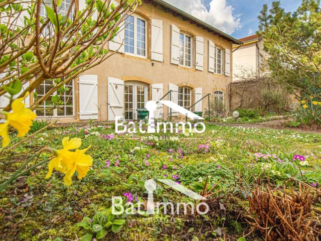 Maison, Châtel Saint Germain