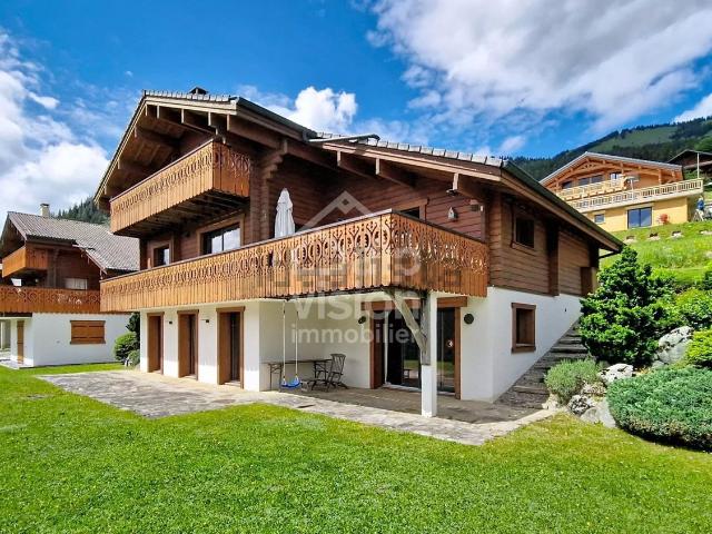Maison, Châtel