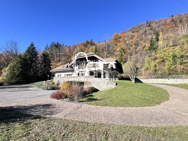 Maison, Châtillon sur Cluses