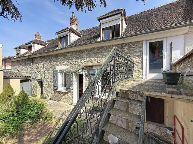 Maison, Chaumont en Vexin
