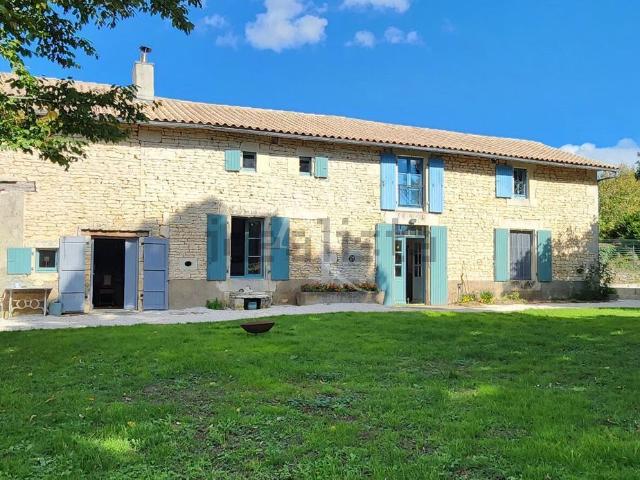Maison, Chaunay
