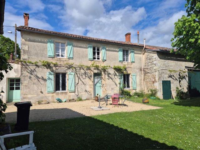 Maison, Chaunay