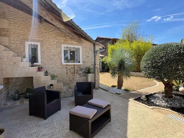 Maison, Chauray