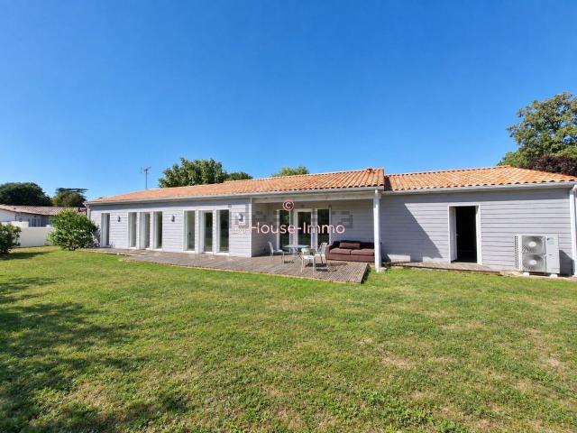 Maison, Chauray