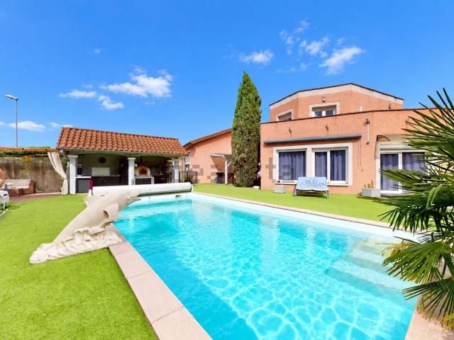 Maison, Chavanoz