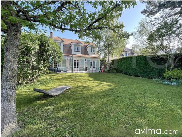 Maison, Chavenay