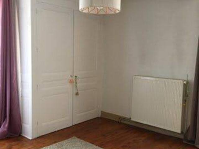 Maison Chazelles Sur Lyon 4 pièce s 112.5 m2