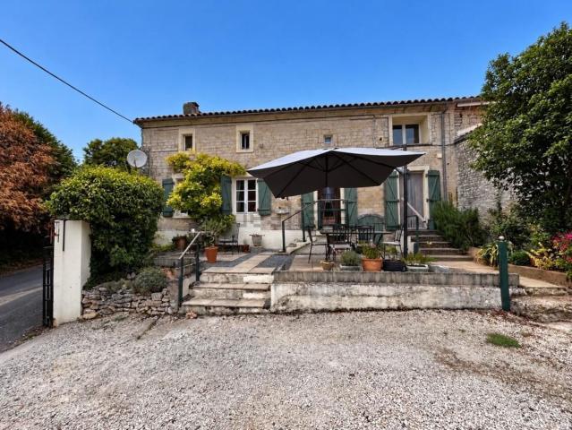 Maison, Chef Boutonne