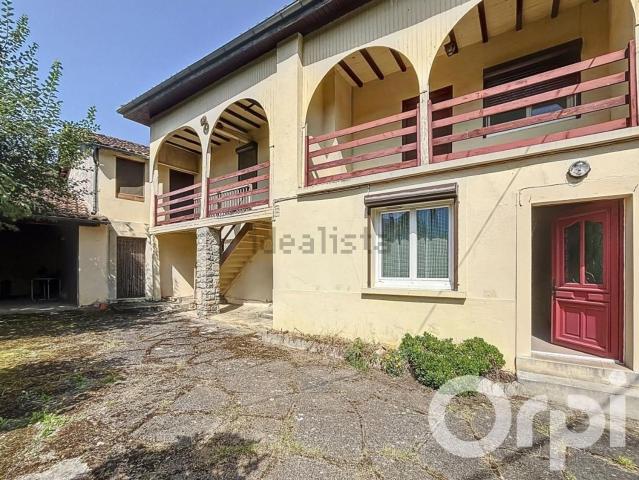 Maison, Chein Dessus