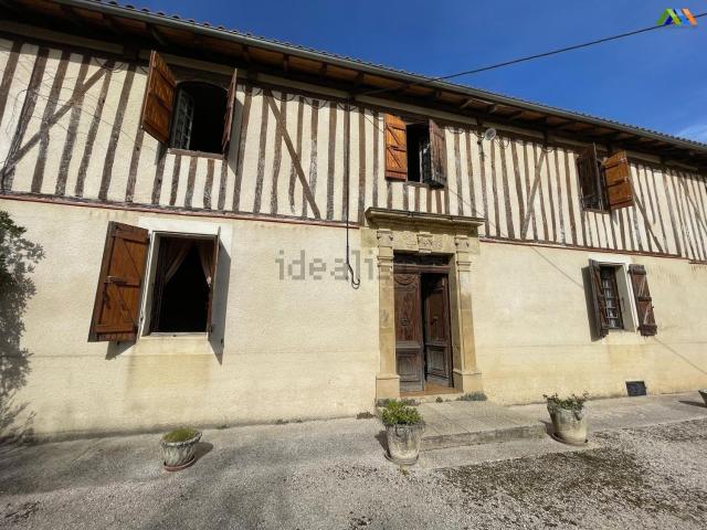 Maison, Chélan