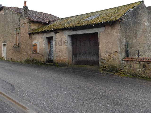 Maison, Chenevières