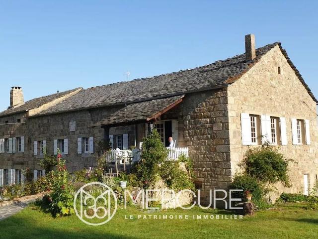 Maison, Chenereilles