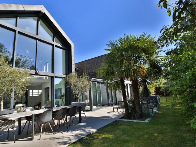 Maison, Chessy