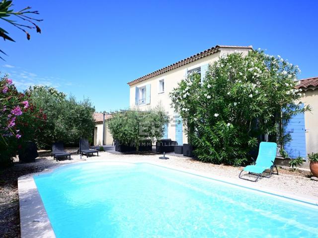 Maison, Cheval Blanc