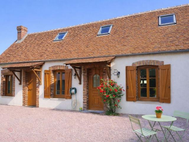 Maison, Chevry sous le Bignon