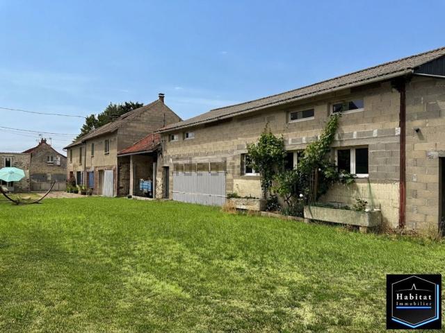 Maison, Chèvreville