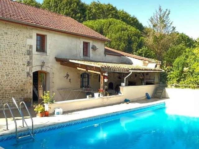 Maison, Chillac