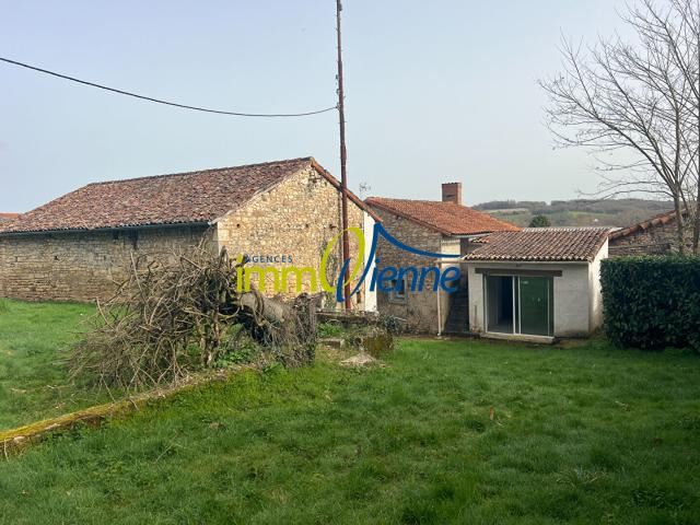 Maison Civaux 5 pièce s 65 m2