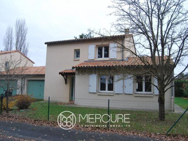 Maison, Civaux