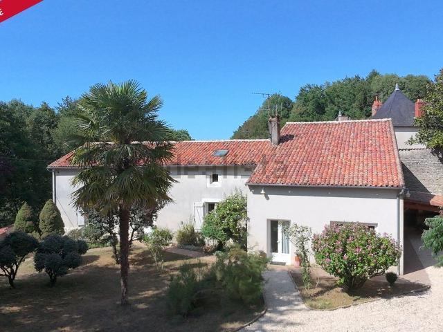 Maison, Civray