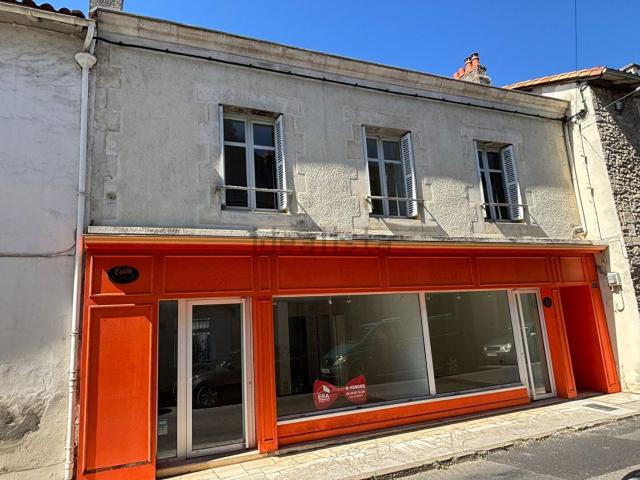 Maison, Civray