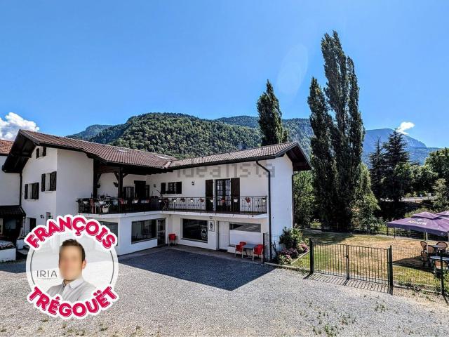 Maison, Cluses