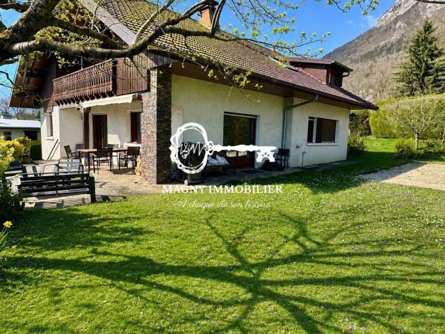 Maison, Cluses