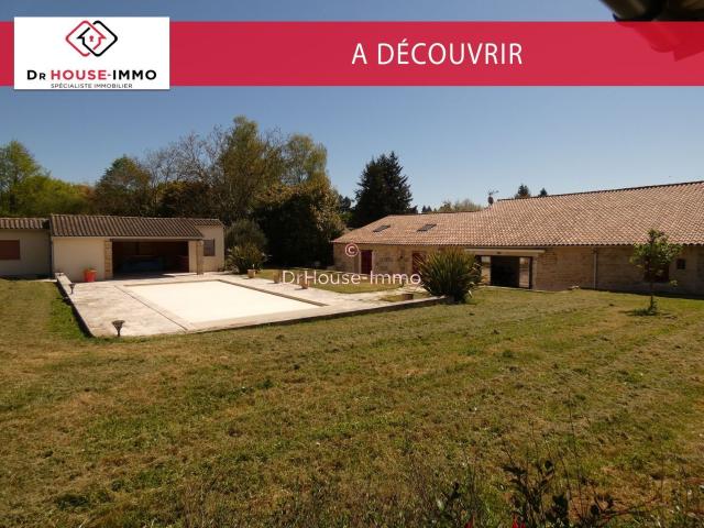 Maison, Clussais la Pommeraie